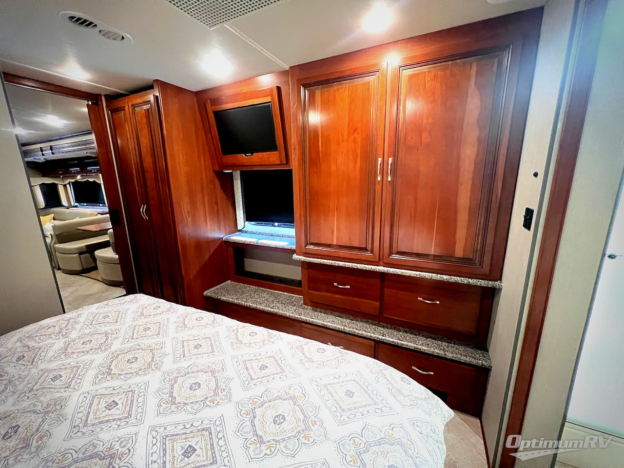 2015 Holiday Rambler Vacationer 36DBT Photo 8