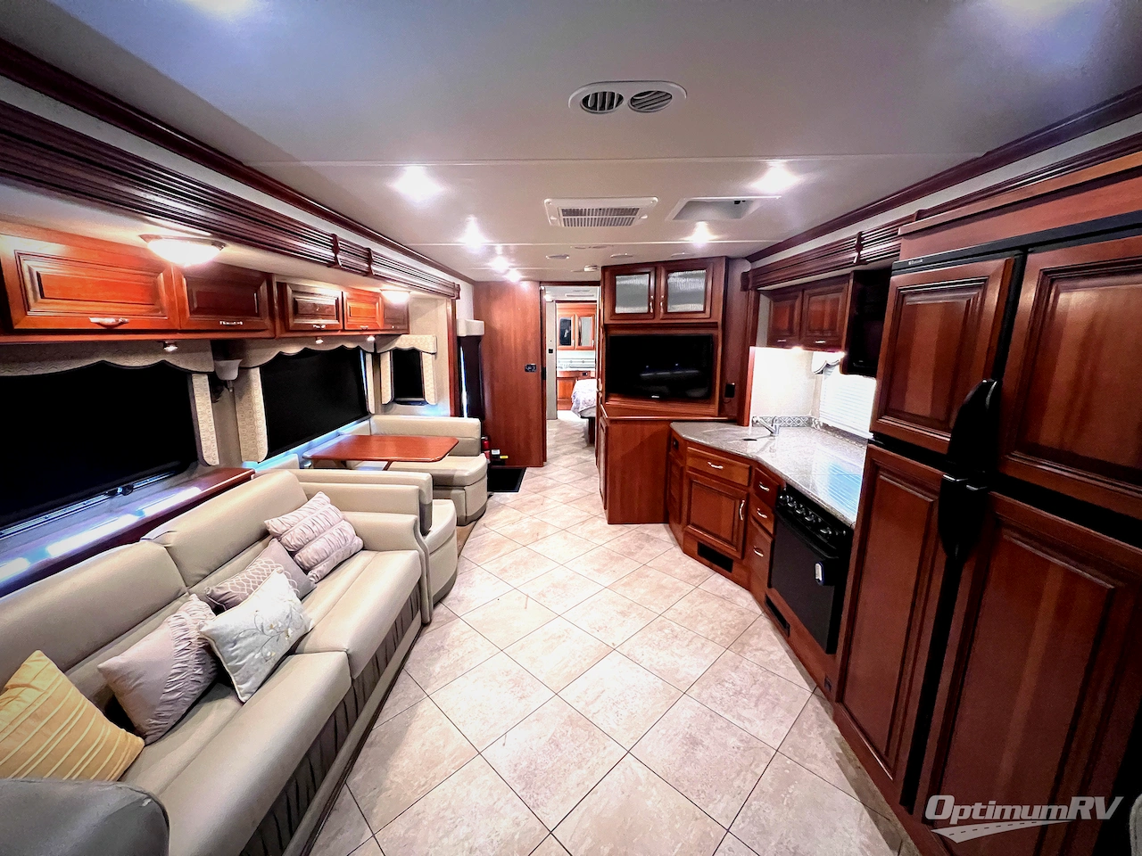 2015 Holiday Rambler Vacationer 36DBT Photo 4