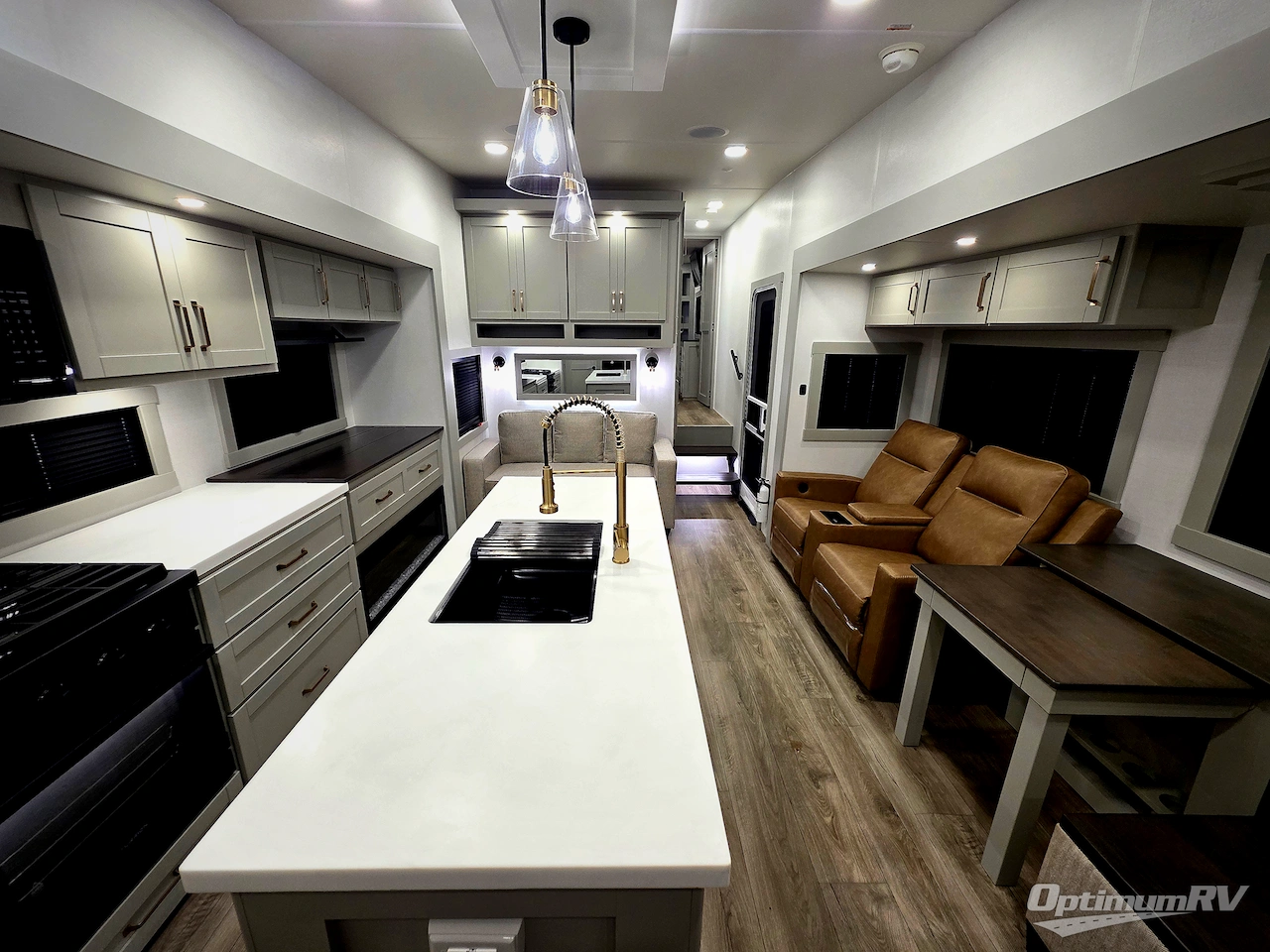 2025 Brinkley Model Z 3300 Photo 5