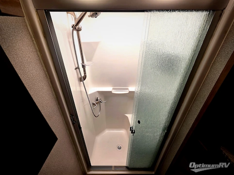 2019 Fleetwood Pace Arrow 35E RV Photo 4