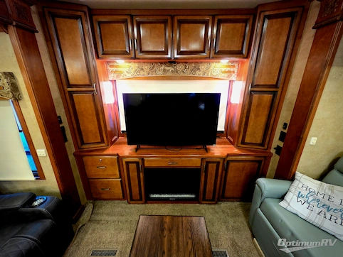 2014 DRV Luxury Suites Mobile Suites 38SKSB3 RV Photo 3