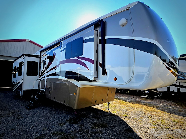 2014 DRV Luxury Suites Mobile Suites 38SKSB3 RV Photo 1