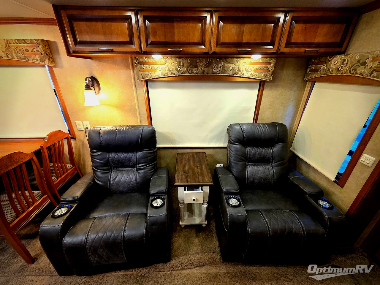 2014 DRV Luxury Suites Mobile Suites 38SKSB3 Photo 8