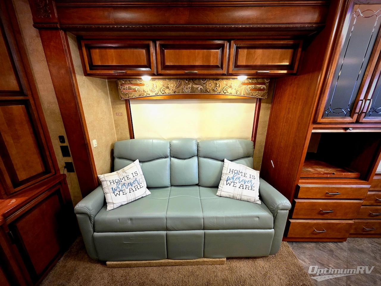 2014 DRV Luxury Suites Mobile Suites 38SKSB3 Photo 10