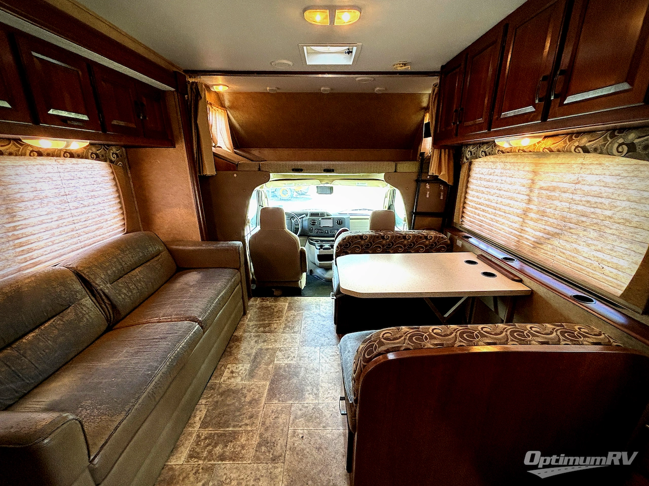 2014 Forest River Sunseeker 3170DS Ford Photo 5