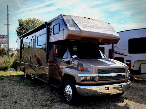 Used 2006 Jayco Seneca 35TM Featured Photo