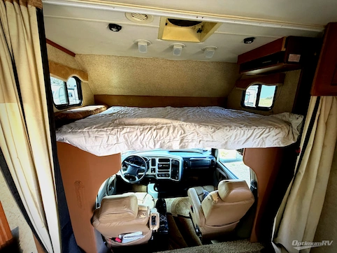 2006 Jayco Seneca 35TM RV Photo 3