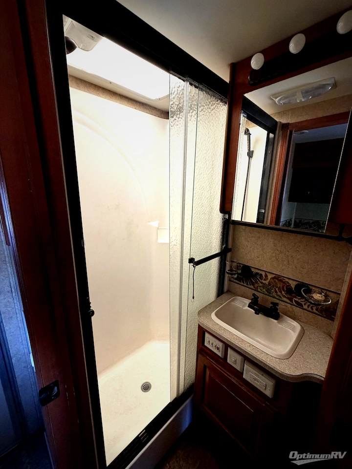 2006 Jayco Seneca 35TM Photo 12