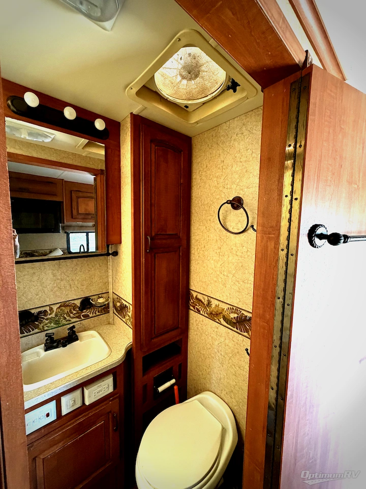 2006 Jayco Seneca 35TM Photo 13