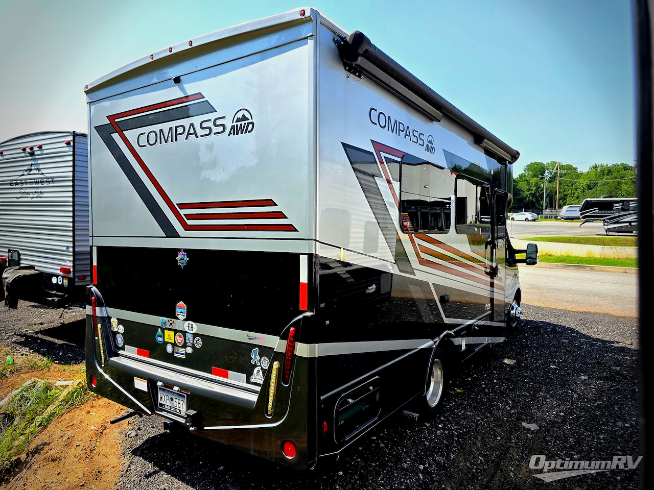 2023 Thor Compass AWD 23TE Photo 2