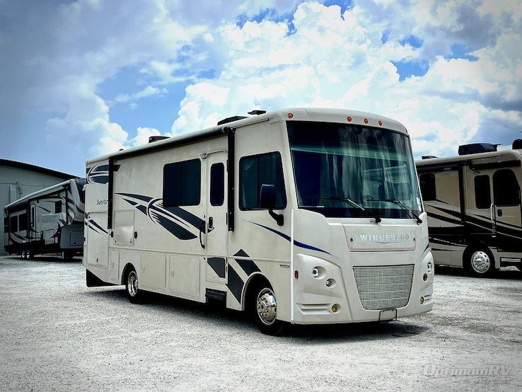 2017 Winnebago Sunstar 29VE RV Photo 1