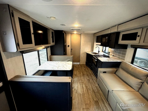 2024 Coachmen Apex Ultra-Lite 251RBK RV Photo 2