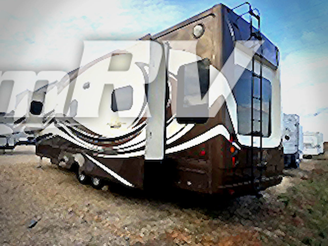 2014 DRV Luxury Suites Mobile Suites Estates 38RSSA Photo 3