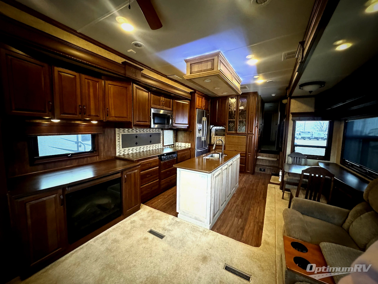 2014 DRV Luxury Suites Mobile Suites Estates 38RSSA Photo 5