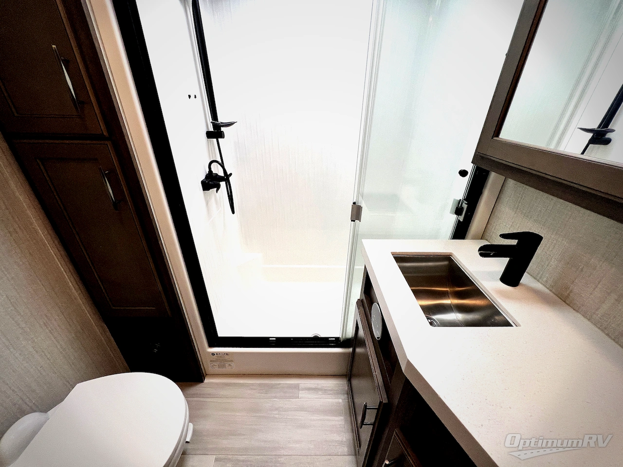 2022 Grand Design Solitude S-Class 3950BH Photo 22