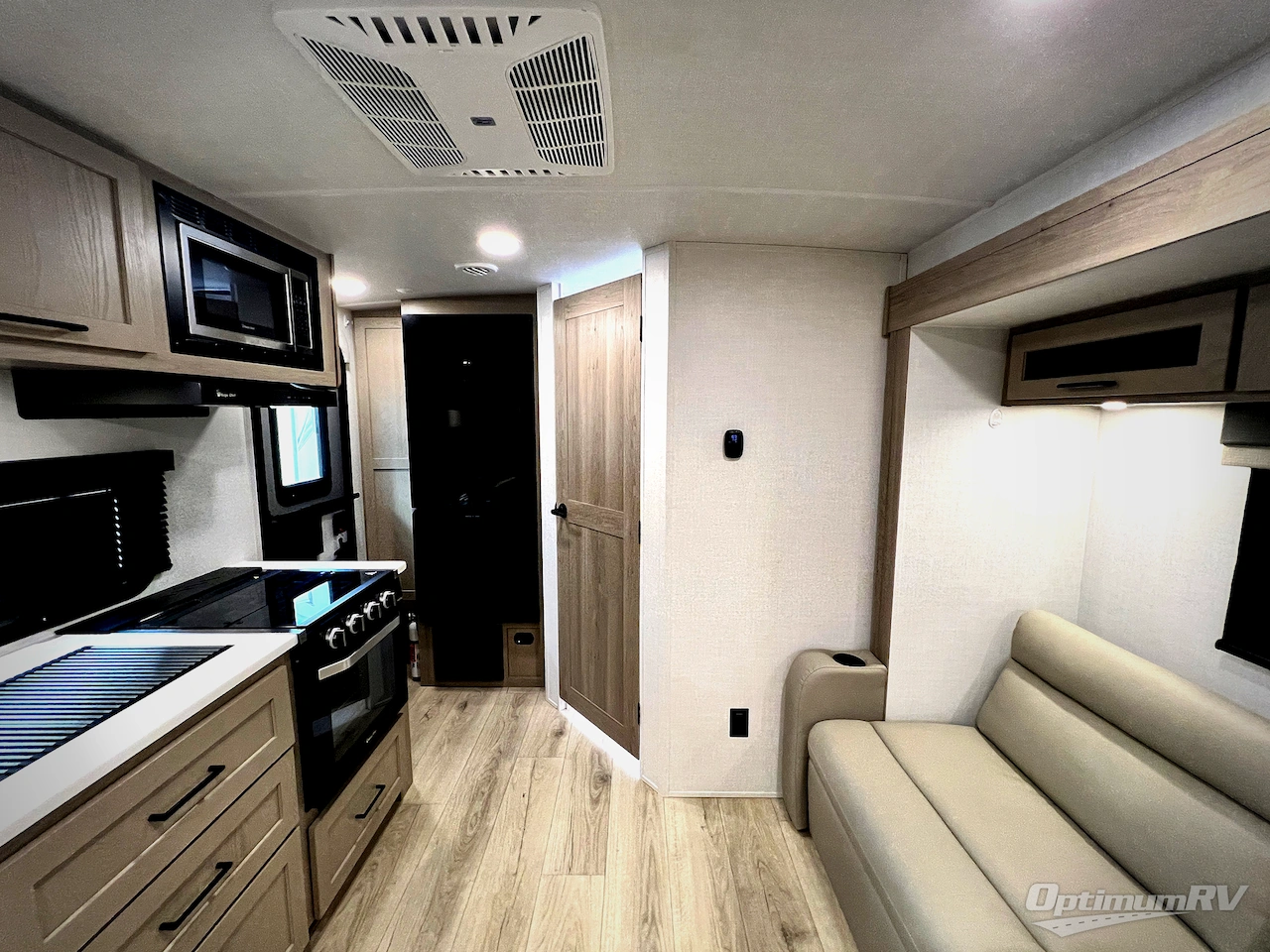 2026 Forest River Rockwood Mini Lite 2109S Photo 5