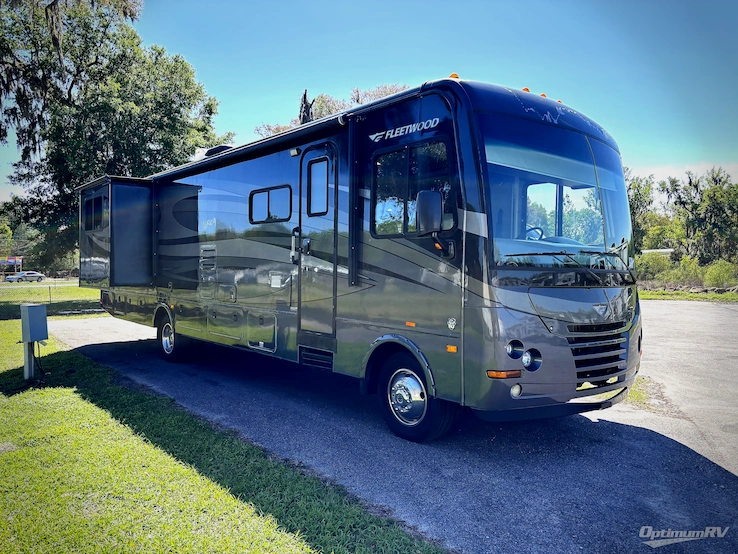 2014 Fleetwood Terra 34E RV Photo 1