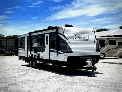 Used 2019 Dutchmen Coleman Lantern Series 300TQ Featured Photo