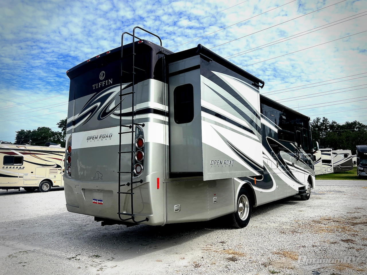 2020 Tiffin Open Road Allegro 32 SA Photo 3