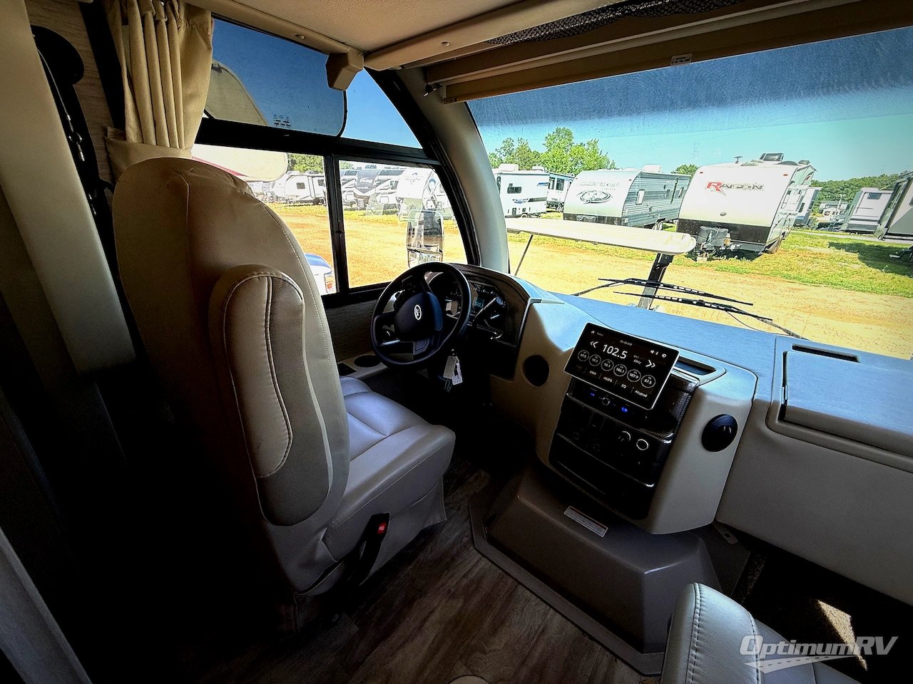 2022 Thor Axis 24.3 Photo 8
