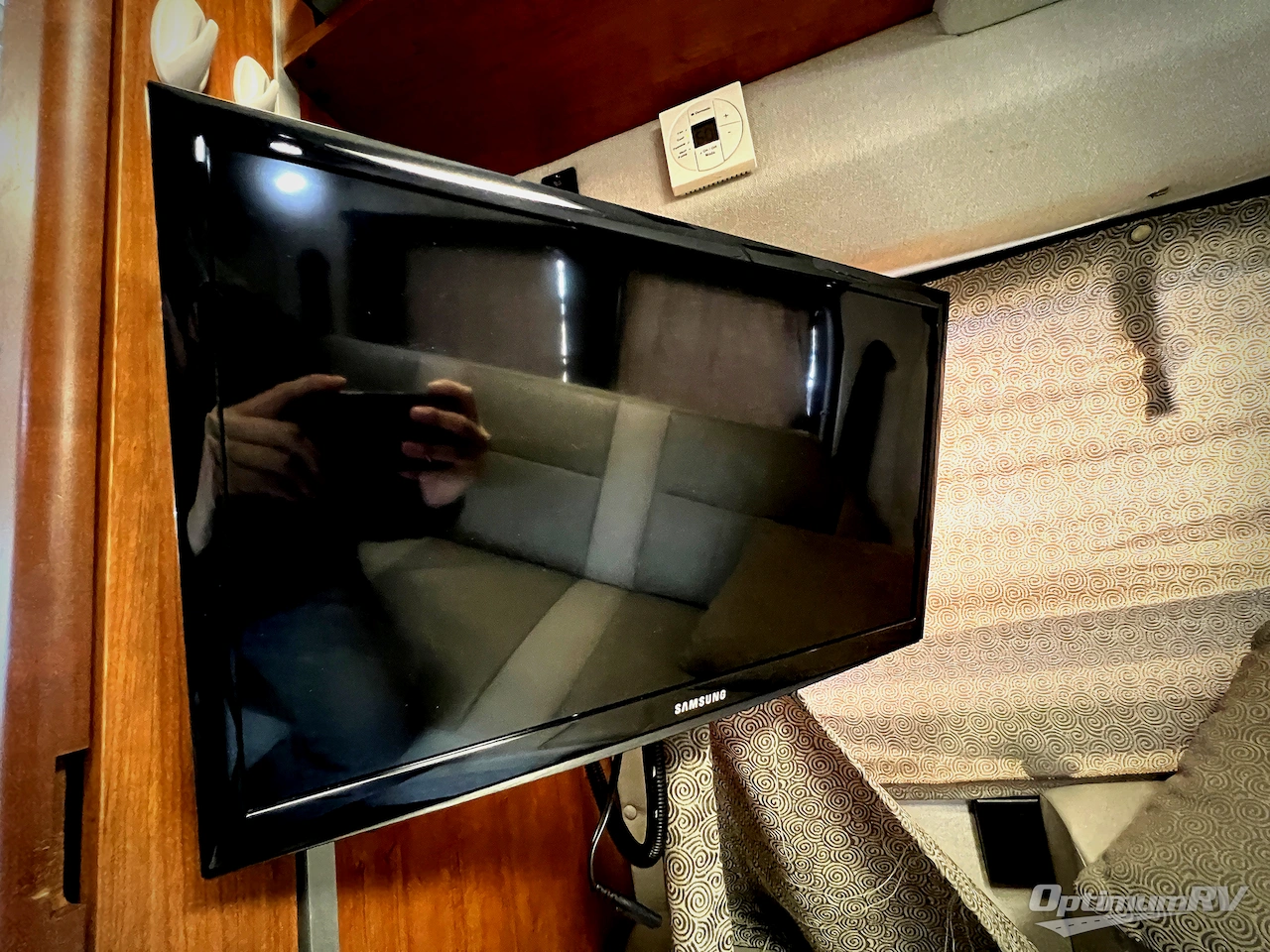 2016 Roadtrek Versatile 170 Photo 19