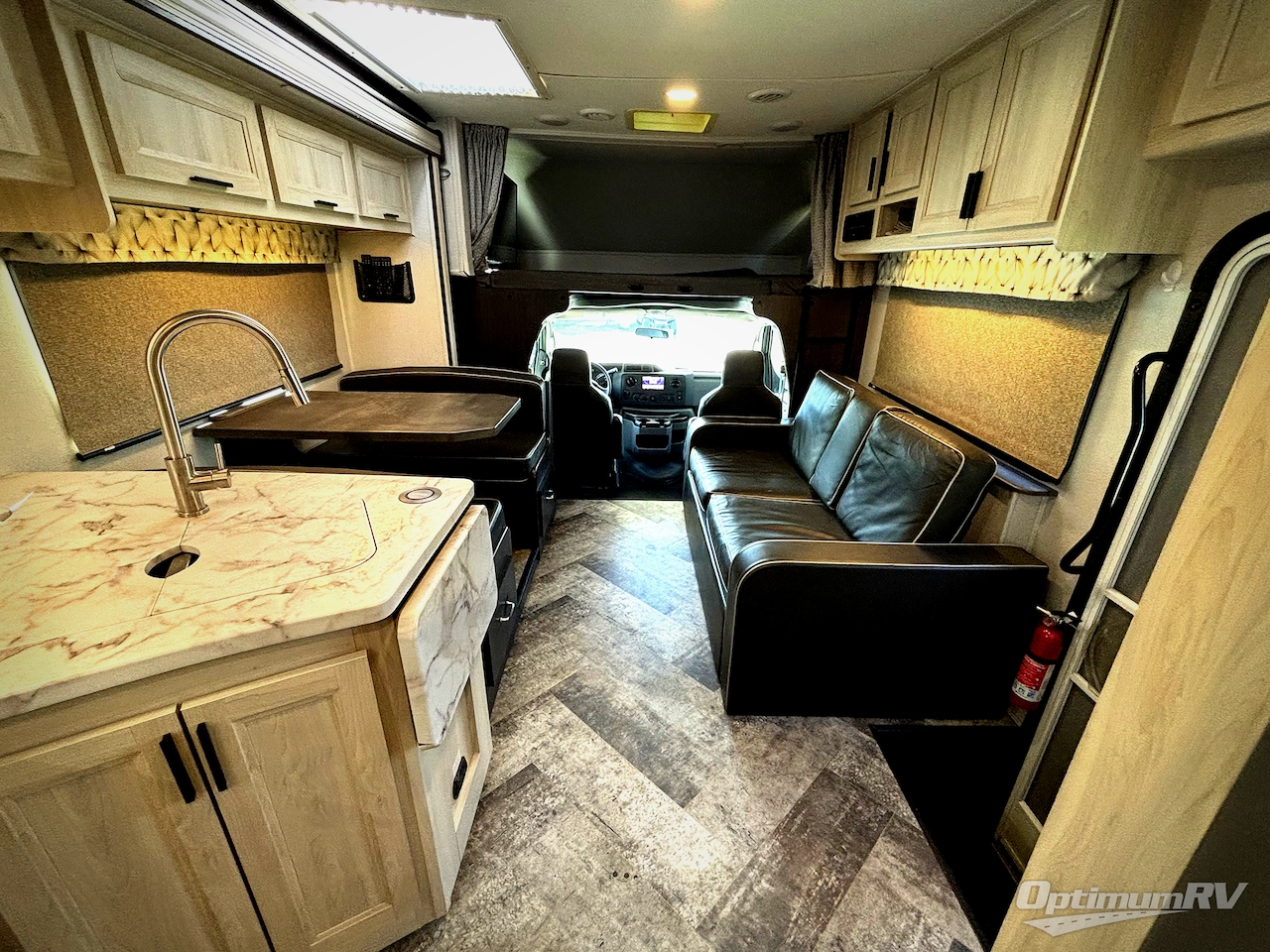 2019 Forest River Sunseeker 3050S Ford Photo 5