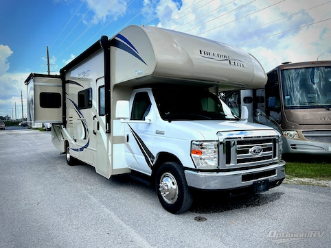 Used 2019 Thor FREEDOM ELITE 28FE Featured Photo