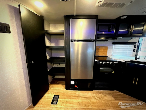 2022 Forest River Cherokee 294GEBG RV Photo 3