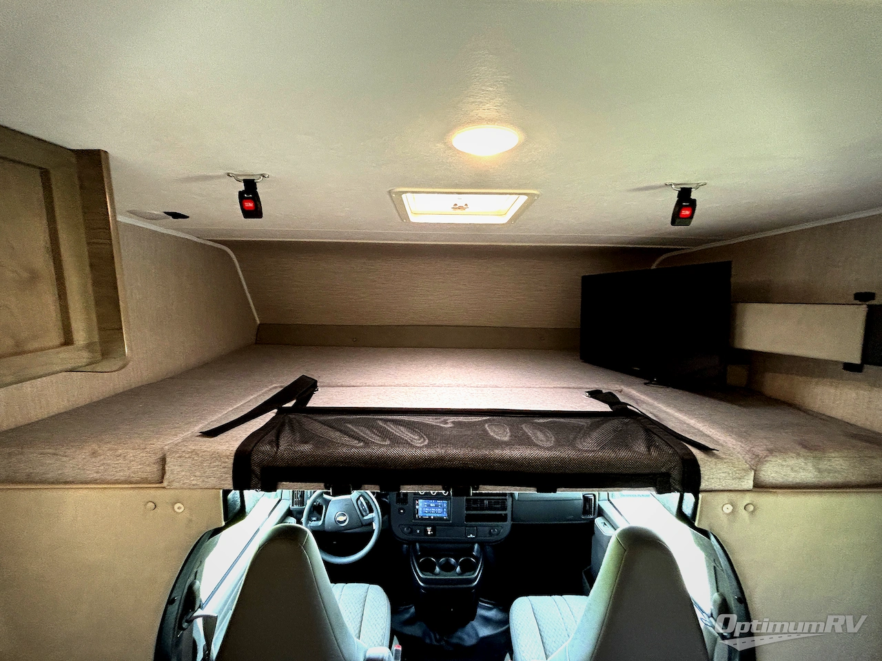 2021 Coachmen Freelander 21RS Chevy 4500 Photo 7