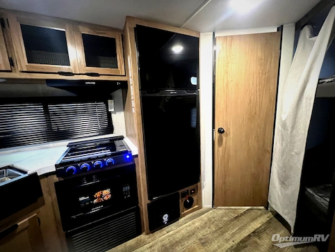 2024 Forest River Cherokee Grey Wolf 23DBH RV Photo 3