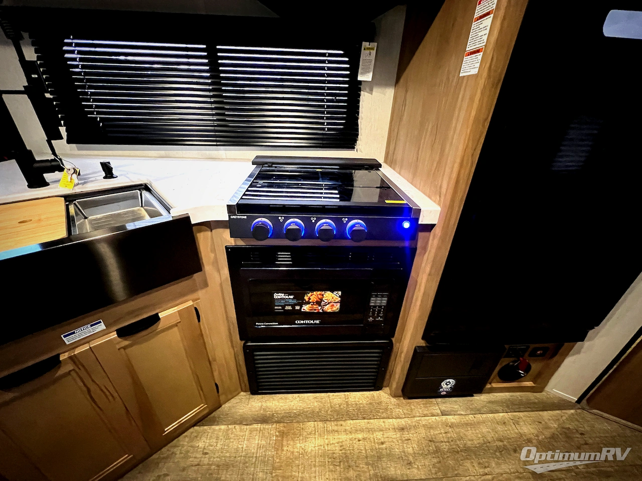 2024 Forest River Cherokee Grey Wolf 23DBH Photo 10