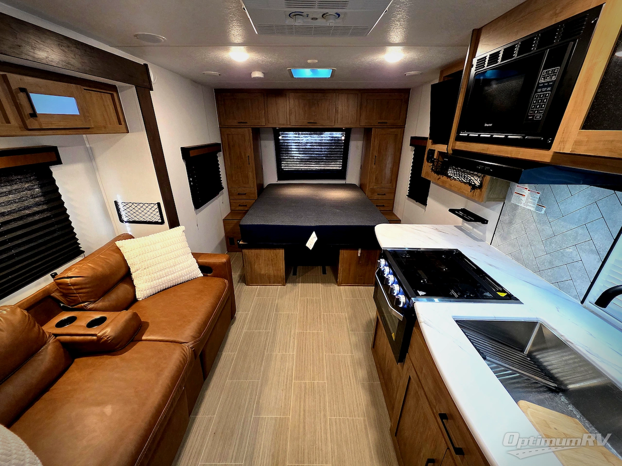 2024 Coachmen Freedom Express Ultra Lite 192RBS Photo 5