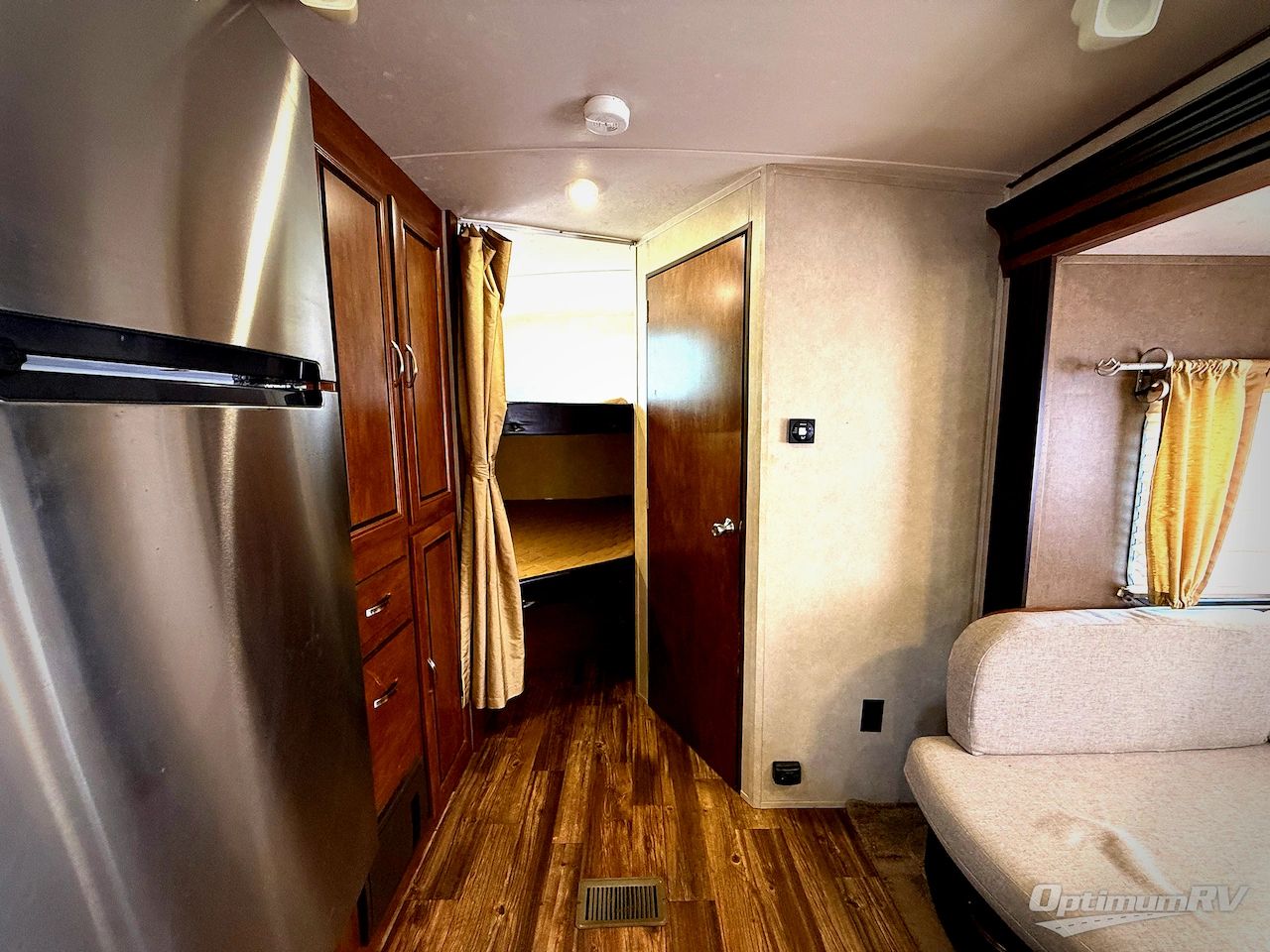 2017 Forest River Vibe 272BHS Photo 15