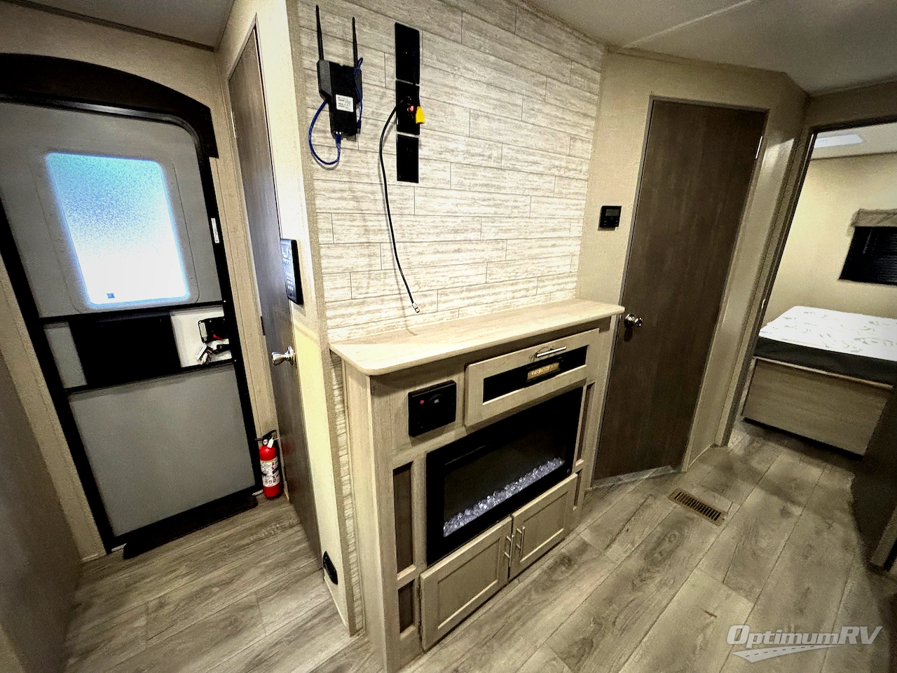 2023 Coachmen Catalina Legacy 263FKDS Photo 11