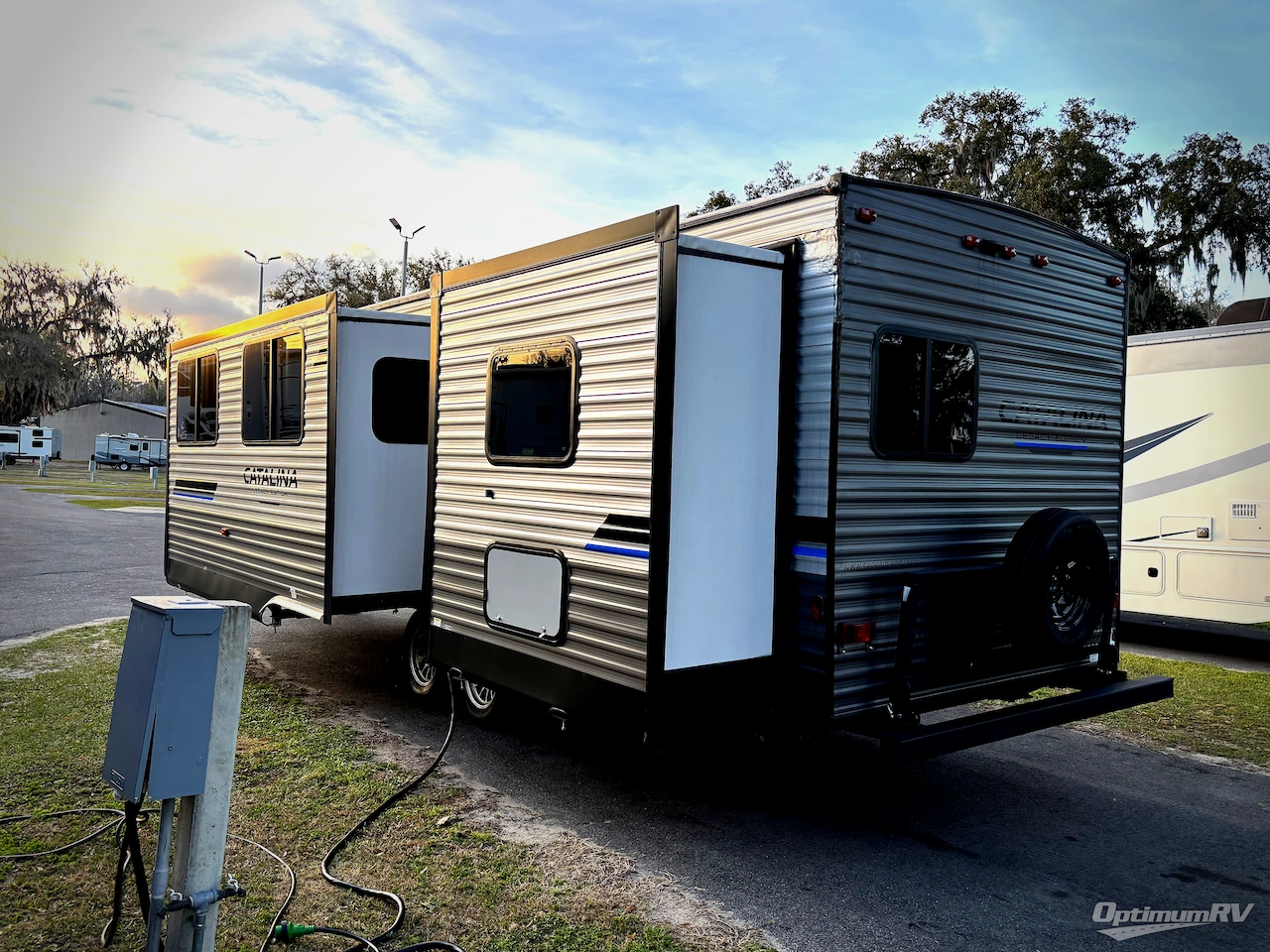 2023 Coachmen Catalina Legacy 263FKDS Photo 3