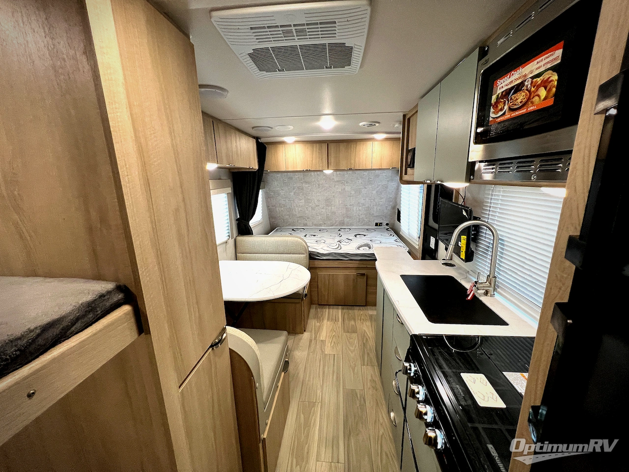 2024 Winnebago Towables Micro Minnie 1800BH Photo 4