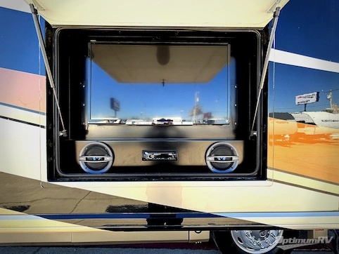 2014 American Coach American Revolution 42T RV Photo 3