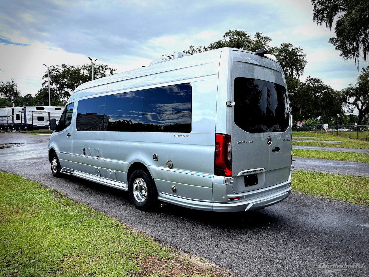 2022 Airstream Interstate 24GT Std. Model Photo 3
