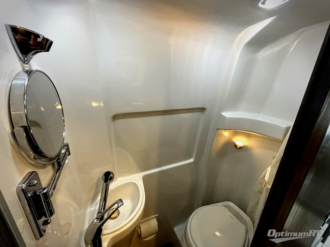 2022 Airstream Interstate 24GT Std. Model Photo 16