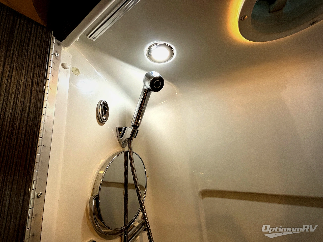 2022 Airstream Interstate 24GT Std. Model Photo 17
