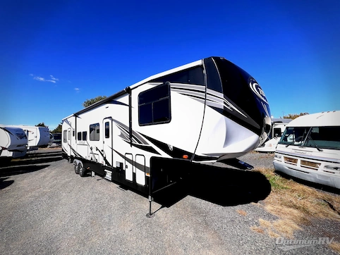 Used 2019 Heartland Torque TQ 371 Featured Photo