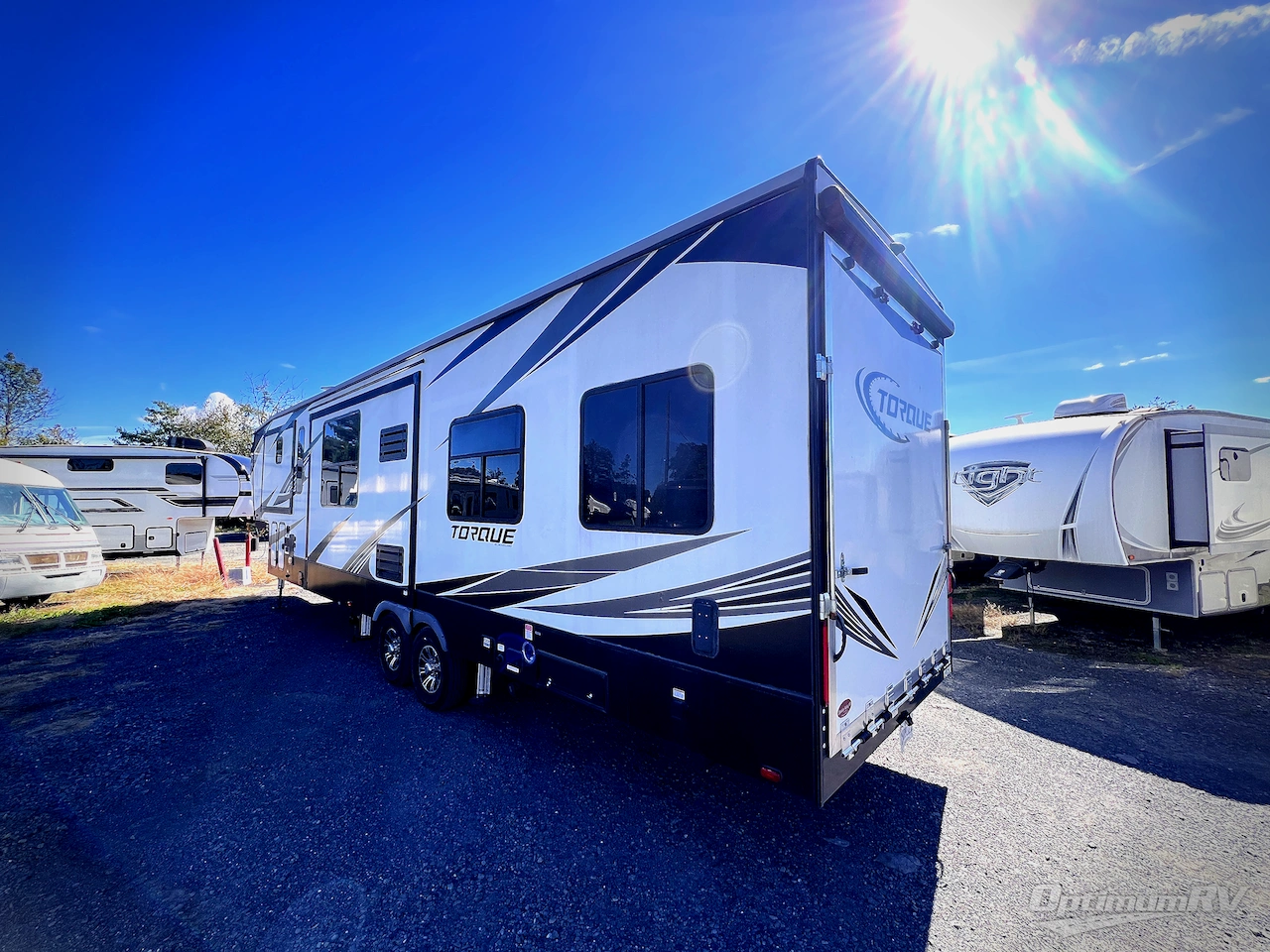 2019 Heartland Torque TQ 371 Photo 3