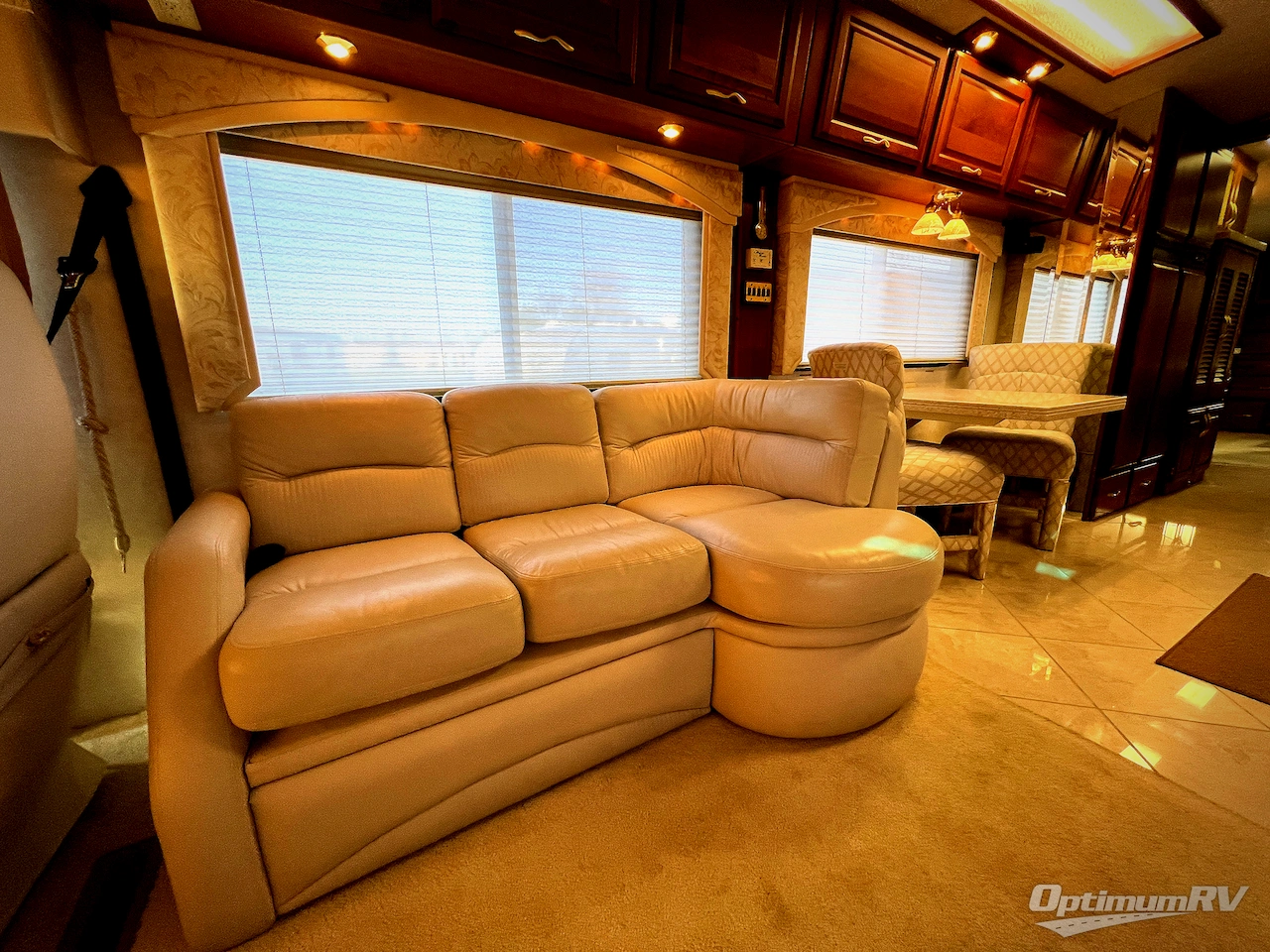 2001 American Coach American Eagle 40EQS Photo 11