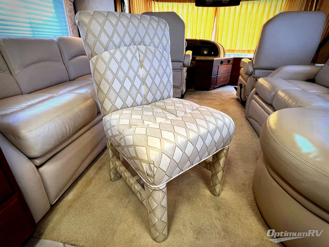 2001 American Coach American Eagle 40EQS Photo 25