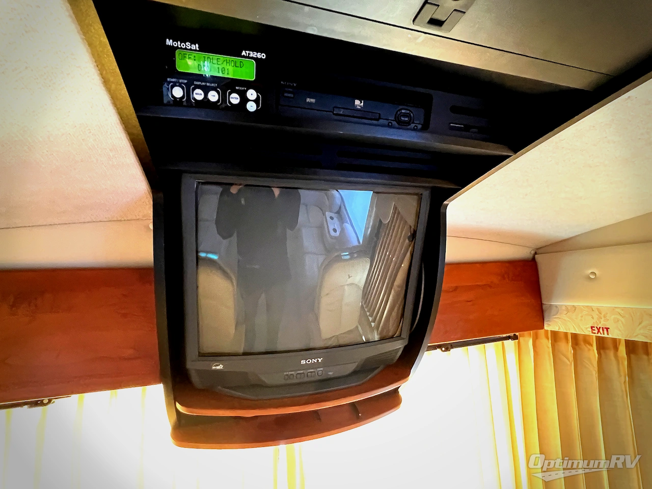 2001 American Coach American Eagle 40EQS Photo 58