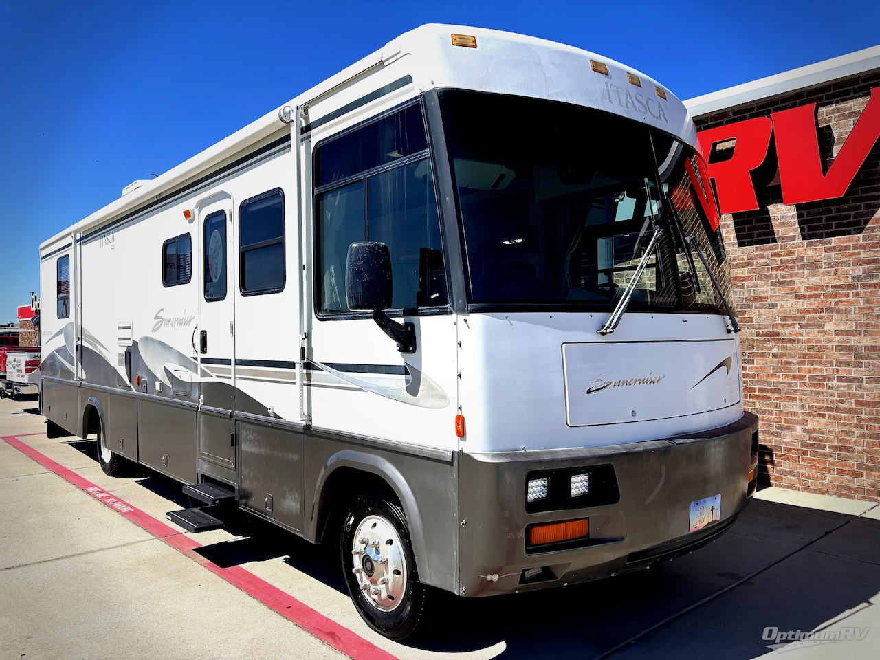 2000 Itasca Suncruiser 32V Photo 1