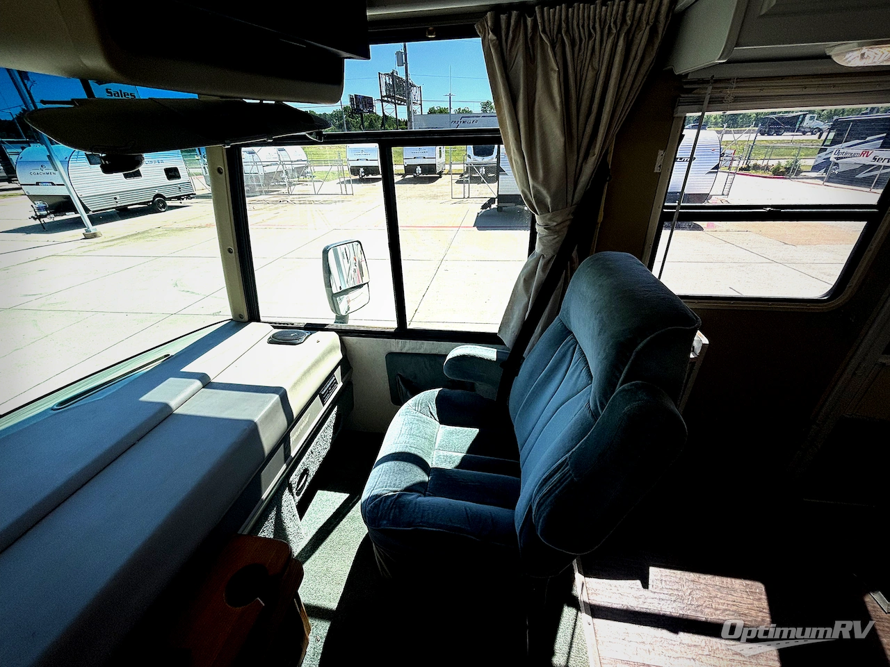 2000 Itasca Suncruiser 32V Photo 15