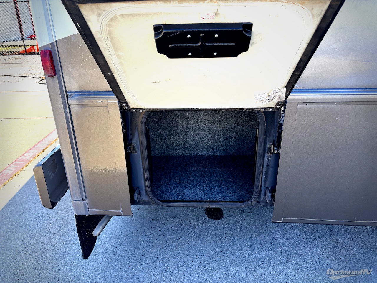 2000 Itasca Suncruiser 32V Photo 17