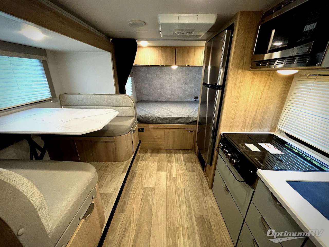 2024 Winnebago Towables Micro Minnie 1821FB Photo 5