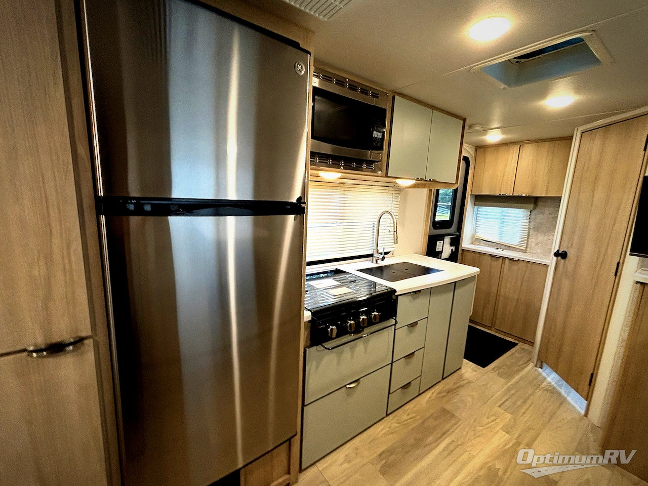 2024 Winnebago Towables Micro Minnie 1821FB Photo 9